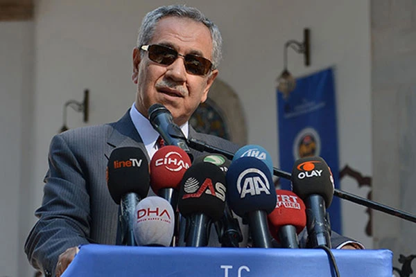 Arınç, 'Geçmişte büyük hatalar yapıldı'