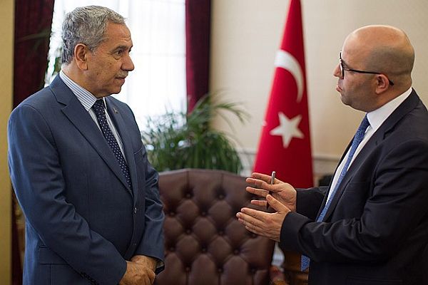 Arınç, &#039;AK Parti&#039;nin adayı birinci turda cumhurbaşkanı seçilir&#039;