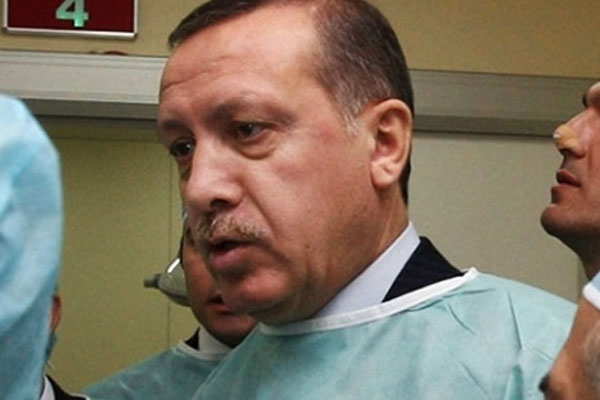 Erdoğan&#039;dan Arınç&#039;a ziyaret