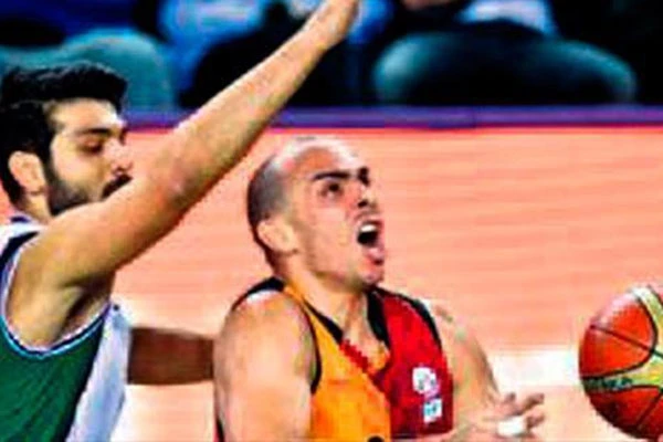 Arroyo'ya TV'den destek
