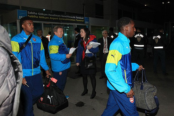 Arsenal İstanbul&#039;a geldi