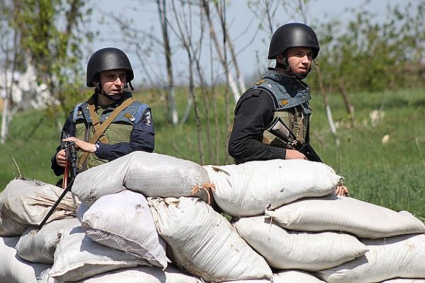 Ukrayna ordusu Slavyansk&#039;ta operasyon başlattı