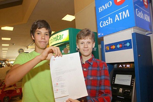 14 yaşındaki çocuklar ATM&#039;yi &#039;hack’ledi