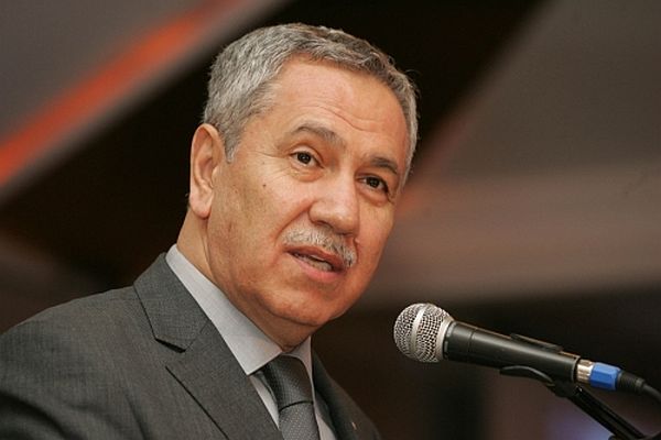 Bülent Arınç&#039;tan çok önemli rehine açıklaması