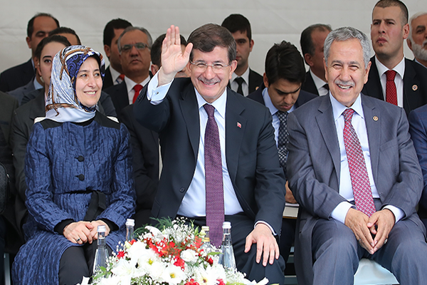 Başbakan Davutoğlu Kahramanmaraş&#039;ta halka hitap etti