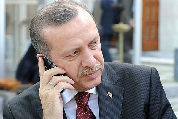 Başbakan Erdoğan&#039;dan Uğur Kurt&#039;un babasına taziye telefonu