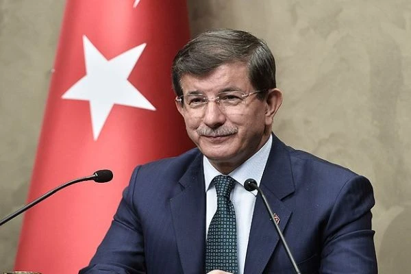 Davutoğlu, 'Makedonya'da istikrar olursa Balkanlar'da istikrar olur'