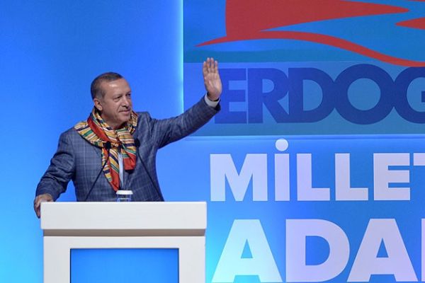 Erdoğan, &#039;Türkmenlerin iç siyaset malzemesi yapılması tehlikeli&#039;