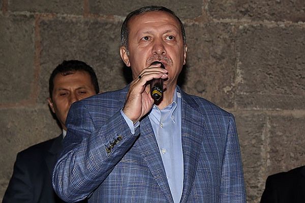 Erdoğan, Erzurum&#039;da düzenlenen iftar programında konuştu