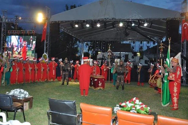 Baha fırtına gibi esti