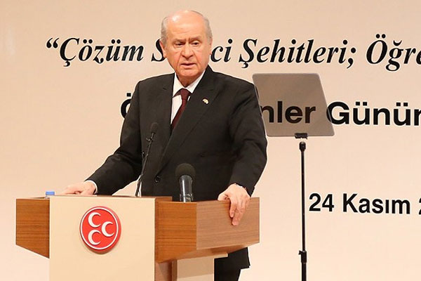 Bahçeli, &#039;Şehit öğretmenlerimizin hesabını kim verecek&#039;