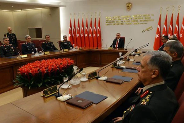 Balyoz ve Ergenekon sanıkları terfi alamadı