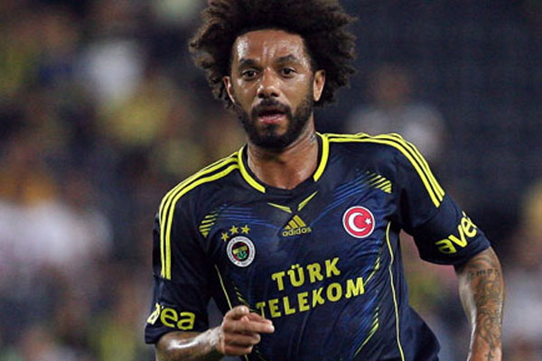 Baroni Fenerbahçe'den ayrılıyor mu