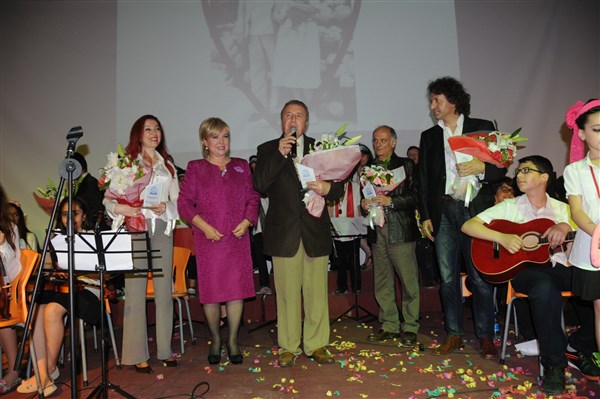 Ahmet Şimşek Koleji 28. yılını kutladı