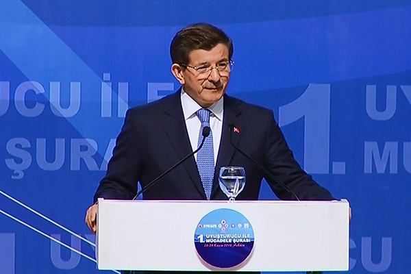 Davutoğlu, 'Uyuşturucu tacirleri terörist muamelesi görecek'