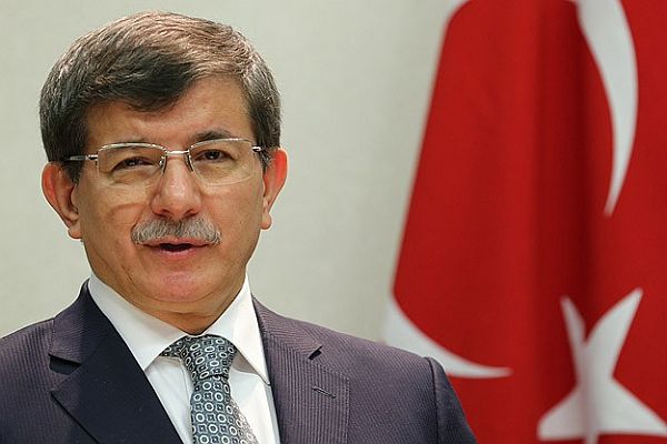 Başbakan Davutoğlu, bedelli askerlik bekleyenlere müjdeyi verdi