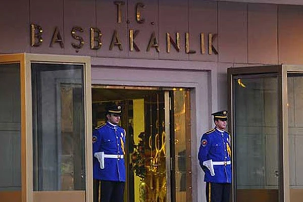 Ali Şen'den Başbakanlık'a sürpriz ziyaret