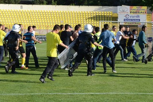 Malatya&#039;da Bayburt şampiyon olunca ortalık karıştı