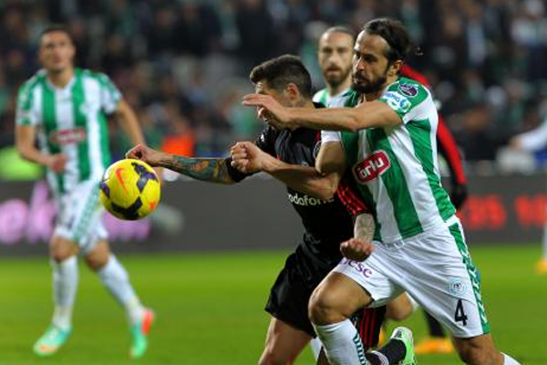 Beşiktaş&#039;dan derbi öncesi kritik galibiyet