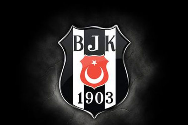 Beşiktaş&#039;tan 3 imza birden