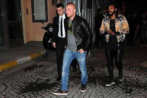 Beşiktaş affetmedi, &#039;eğlenceye giden 7 oyuncuya para cezası verilecek&#039;