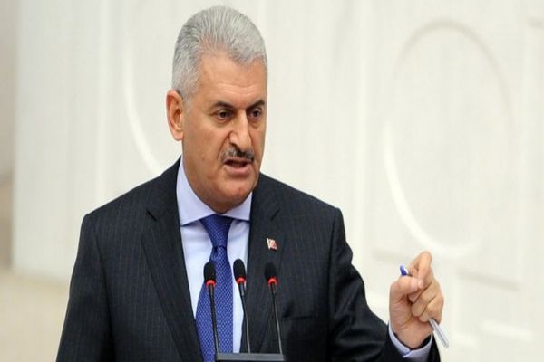 Binali Yıldırım&#039;dan Davutoğlu&#039;na tam destek!