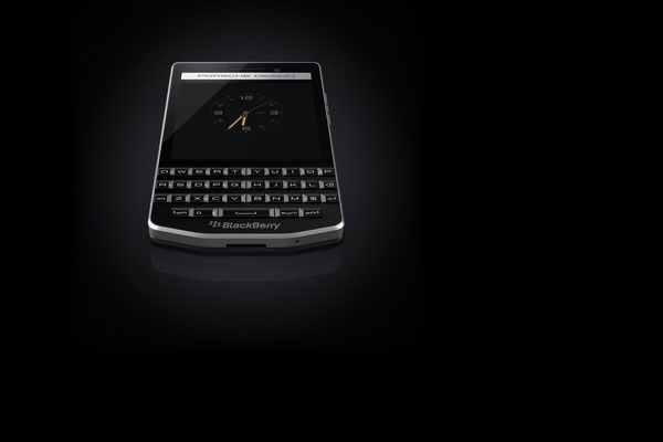 Blackberry Porsche Design P 9983 tanıtıldı