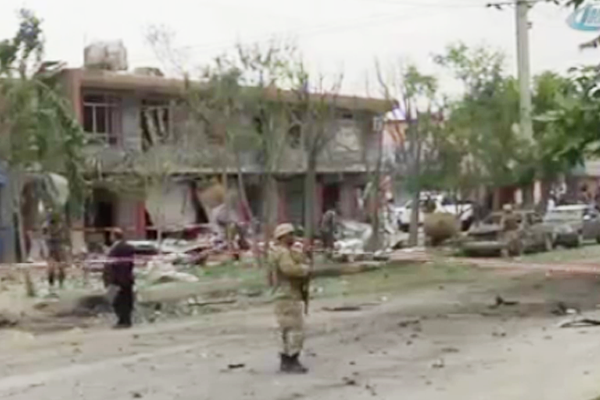 Cumhurbaşkanı adayına bombalı saldırı, 4 ölü- VİDEO