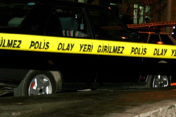 Bomba çocuğun elinde patladı