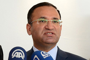 Bakan Bozdağ, üç savcı için inceleme izni verdi