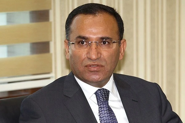 Bozdağ, 'Gülen'in iadesine ilişkin bakanlığa gelmiş bir yazı yok'