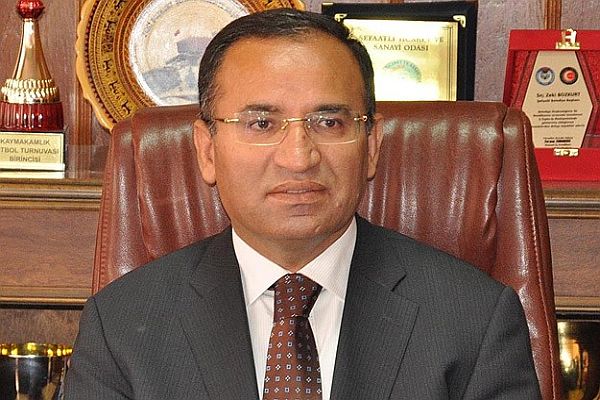 Bozdağ, Anayasa Mahkemesi'nin Twitter kararını değerlendirdi