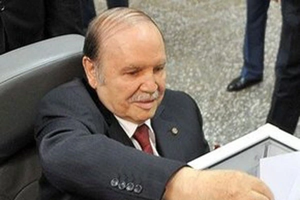 Cezayir'de seçimleri yine Buteflika kazandı