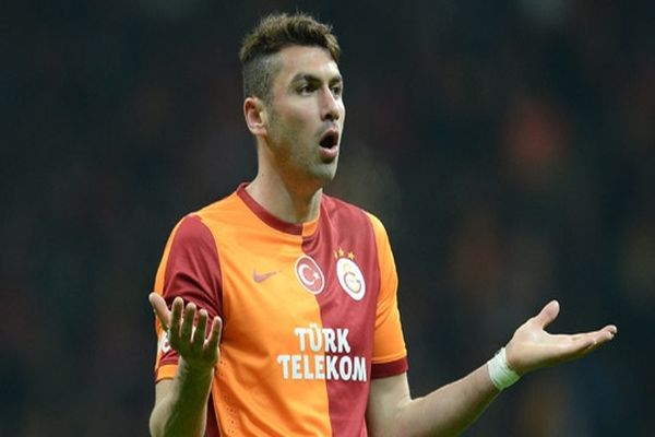 Galatasaraylı futbolcu Burak Yılmaz'ın zor anları