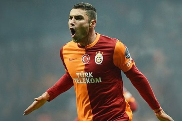 Burak Yılmaz&#039;dan imza sonrası ilk açıklama