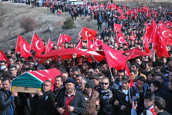 Burak Can memleketinde toprağa verildi