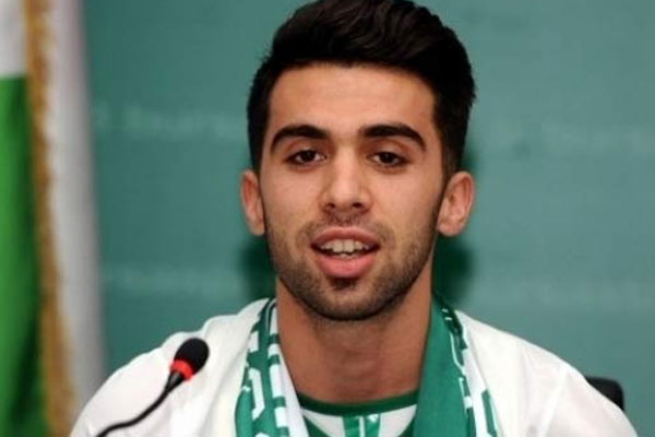 Bursaspor Emre Taşdemir&#039;e imzayı attırdı