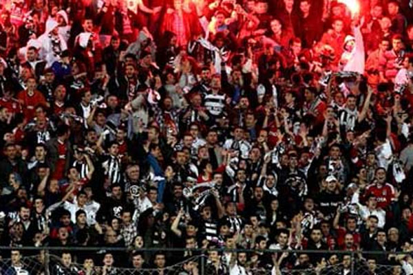 Bursa maçına Beşiktaşlı taraftarlar alınmayacak