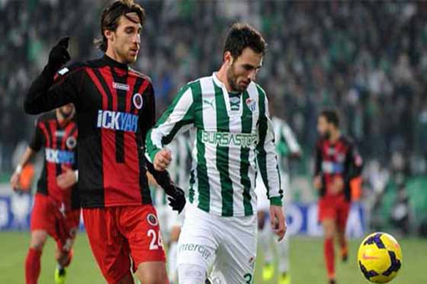 Bursaspor 10 hafta sonra kazandı