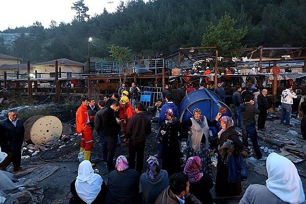 Soma&#039;da hayatını kaybedenlerin çocuklarına eğitim bursu