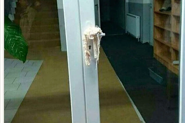 Avusturya'da camiye saldırı