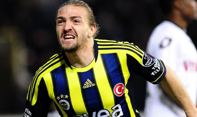 Caner Erkin hastaneye kaldırıldı!