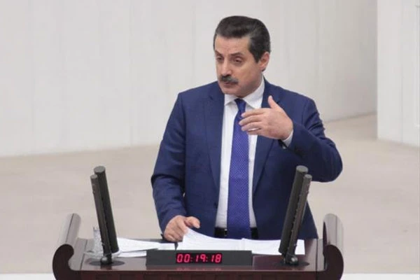 Bakan Çelik, 'GSMH içindeki pay yükseltilmeli'