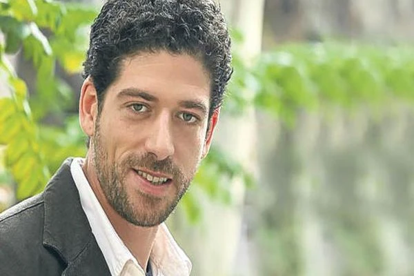 Uyuşturucu almaya giderken kasket takıyordum
