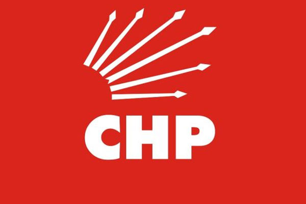 CHP Antalya&#039;da istifa şoku