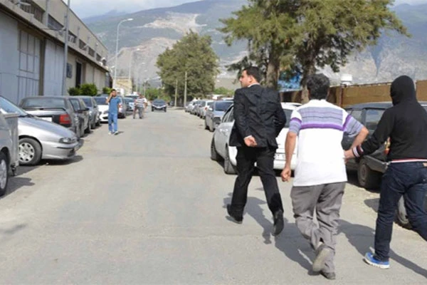 Kaçırılmak istenen çocuk son anda kurtarıldı