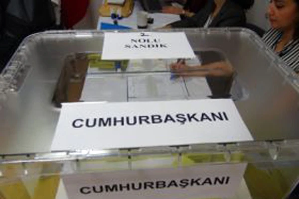 YSK Seçmen Sorgulama 2014 (TC kimlik No İle Oy Kullanma Yeri Sorgulama)
