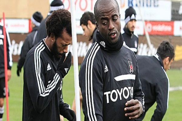 Dany, Franco ile birlikte as kadroda görevli