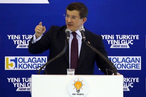 Davutoğlu, &#039;İnadına çözüm süreci, kardeşlik ve barış diyoruz&#039;