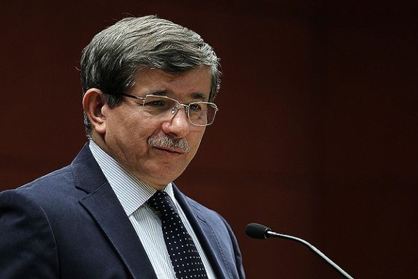 Başbakan Davutoğlu&#039;ndan tezkere açıklaması